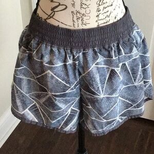 2 for $12 Champion gray multi print running jogging shorts with liner Sz L